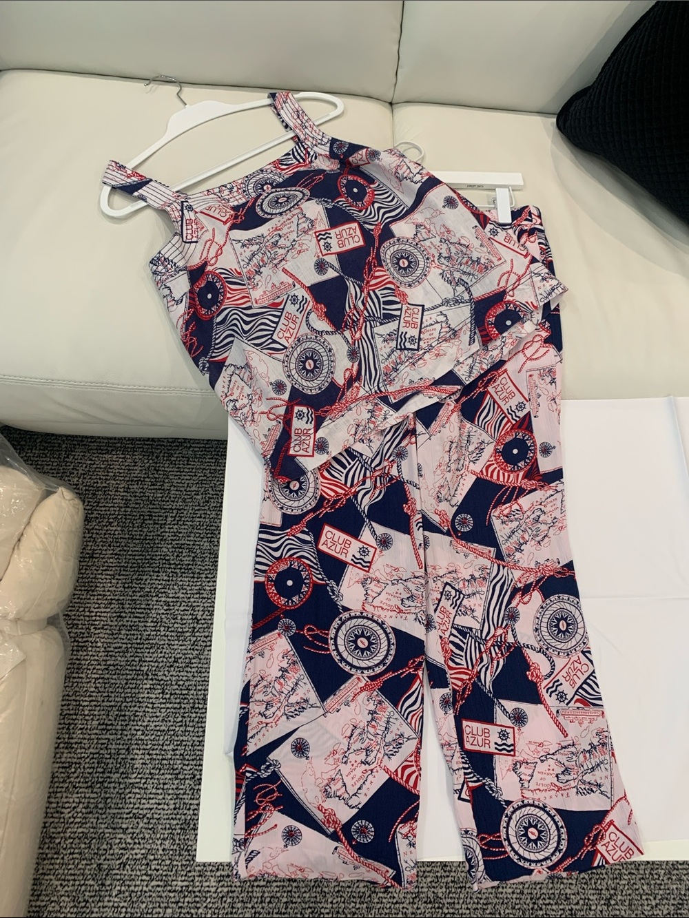 TalbotsRed & Navy Printed Jumpsuit. Medium. Excellent condition